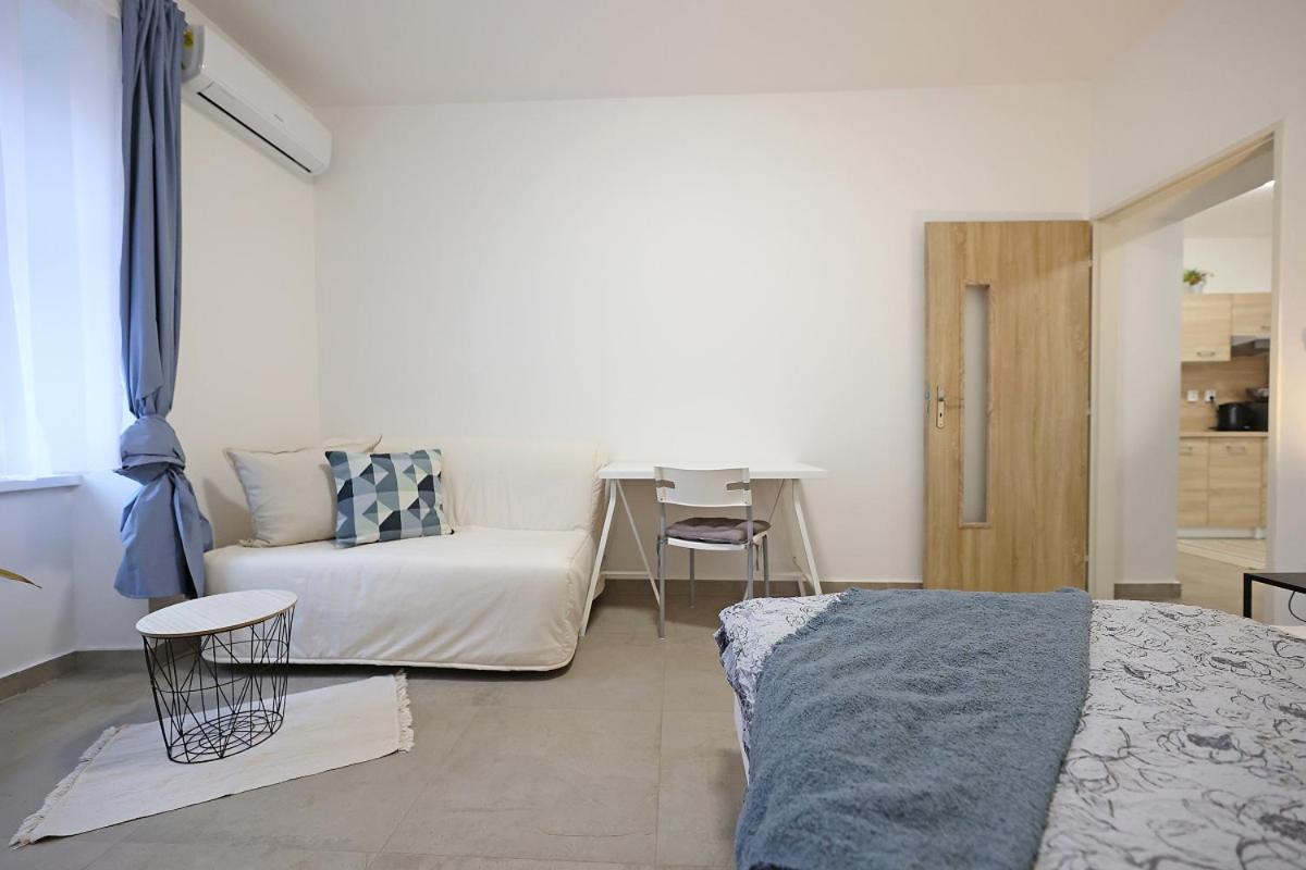 Fara 3 Apartment Libice nad Cidlinou Bagian luar foto